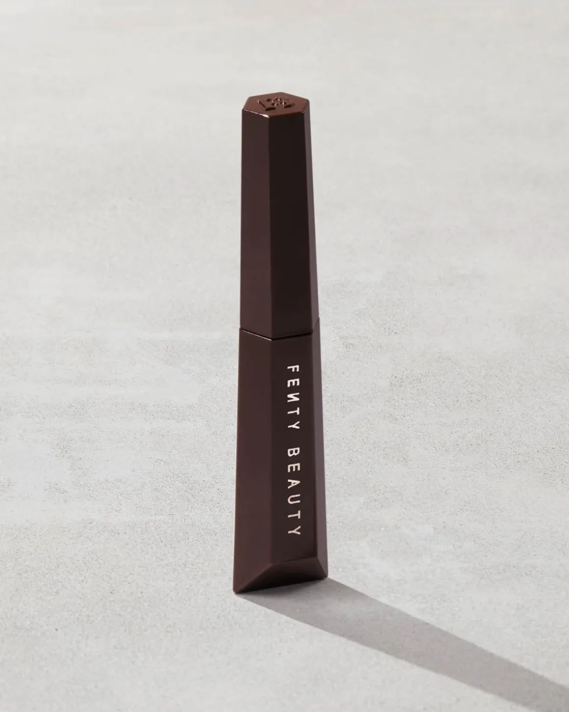 Hella Thicc Volumizing Mascara