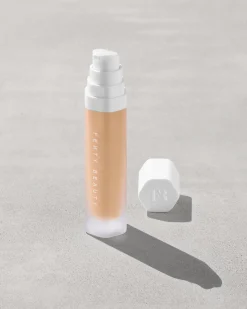 Soft'lit Naturally Luminous Longwear Foundation