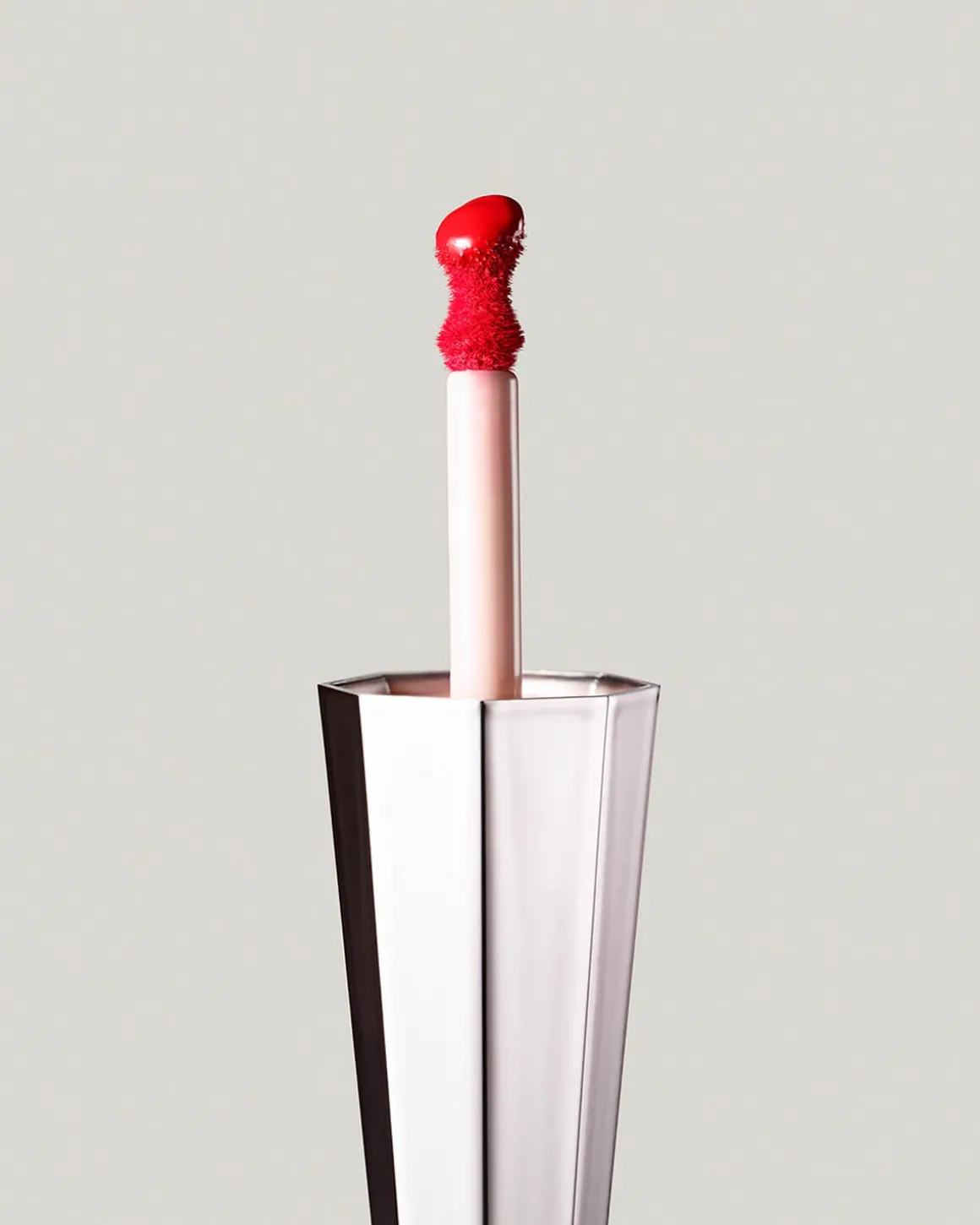 Stunna Lip Paint Longwear Fluid Lip Color