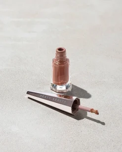 Stunna Lip Paint Longwear Fluid Lip Color