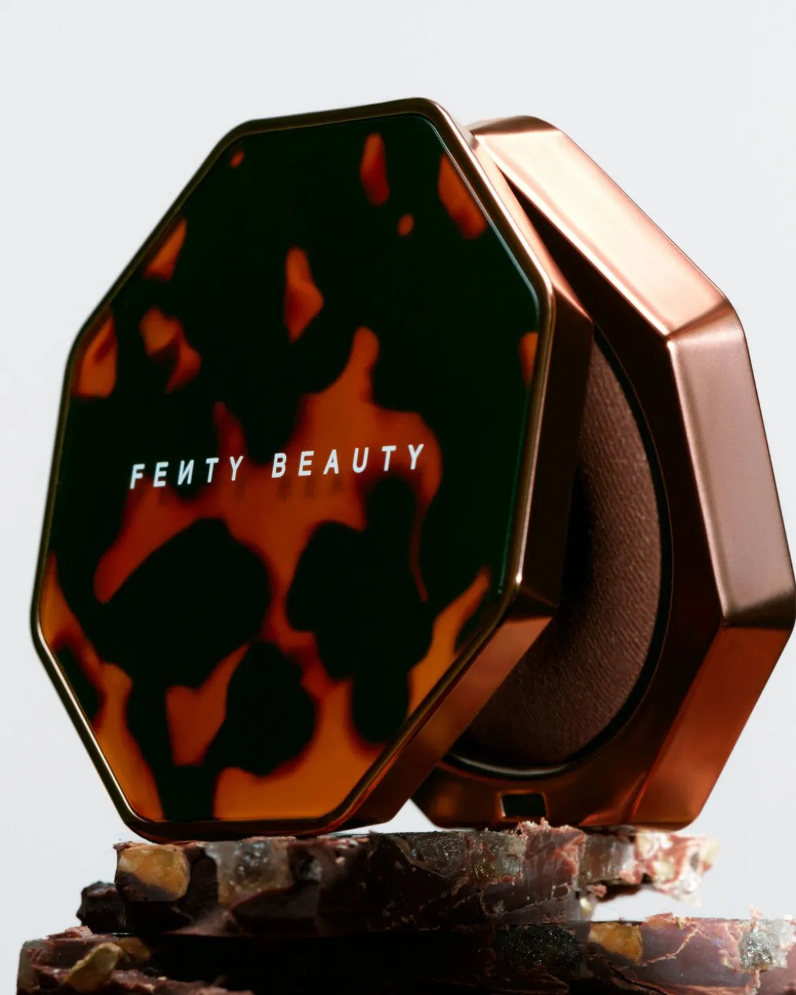 Sun Stalk’r Soufflé Pressed Mousse Cream Bronzer